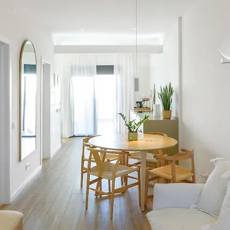 Vakantiehuis Front Right On The Luxury Semi-detached 3 Bed