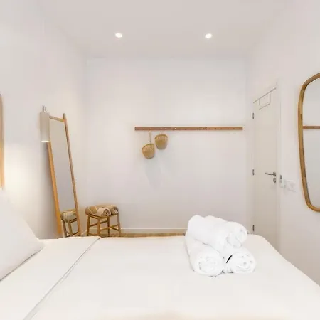Front Right On The Luxury Semi-detached 3 Bed Faro