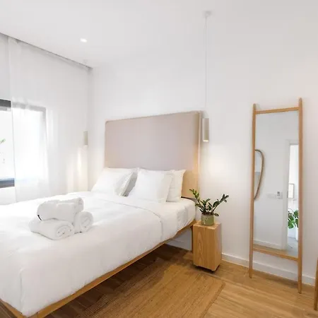 Front Right On The Luxury Semi-detached 3 Bed Faro